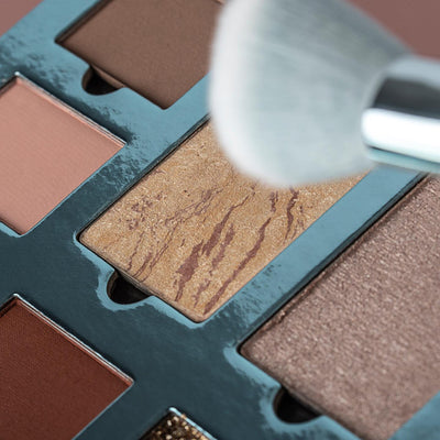 Dazzling Dessert Eyeshadow Palette with Blush and Highlighter